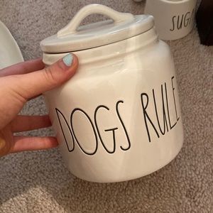 Dogs rule canister